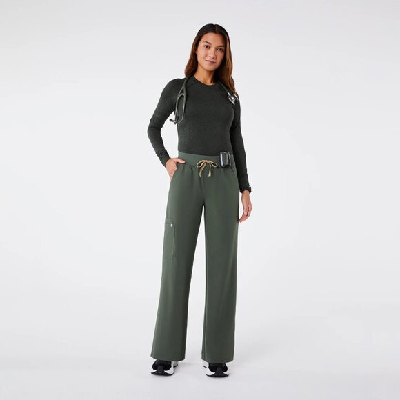 Figs High Waisted Isabel Wide Leg Scrub Pants in Moss, Size Medium - Picture 1 of 9